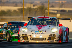 #12 Fach Auto Tech Porsche 997 GT3 R: Otto Klohs, Martin Ragginger, Jens Richter, Sven Müller