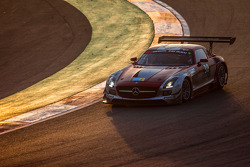 #30 Ram Racing Mercedes SLS AMG GT3: Cheerag Arya, Thomas Jäger, Tom Onslow-Cole, Adam Christodoulou