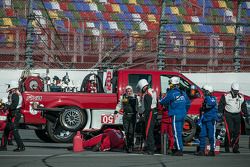 #50 Fifty Plus Racing Endures for a Cure/Highway to Help Race Team Riley BMW: Byron DeFoor crashes heavily