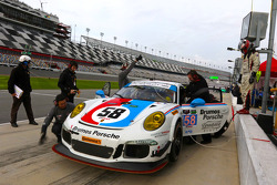 #58 Wright Motorsports Porsche 911 GT America: Madison Snow, Jan Heylen, Patrick Dempsey, Philipp Eng