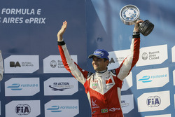 Terceiro lugar Nelson Piquet Jr., China Racing