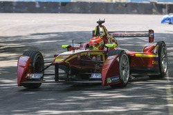 Nelson Piquet Jr., China Racing
