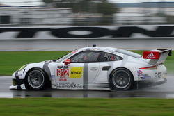 #912 Porsche North America Porsche 911 RSR: Jörg Bergmeister, Earl Bamber, Frederic Makowiecki