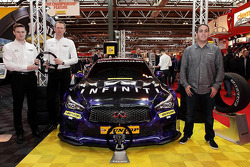 Driven Steering Wheels on the Infiniti BTCC