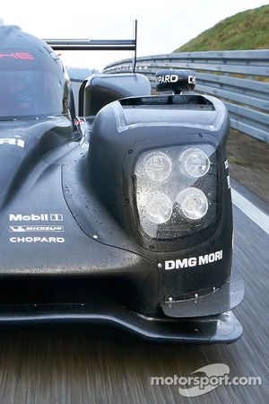 2015 بورش 919 الهجينة