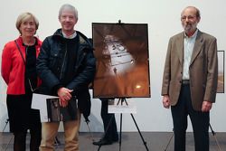 Henri Pescarolo presents the Sarthe Endurance Photos first place in the