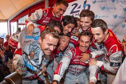 Jurys Prize: photo by Eric Gilbert from Motorsport.com