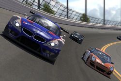 24 Saat test yarışından önce iRacing Roar