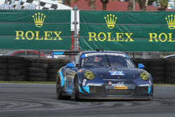 #23 Team Seattle/Alex Job Racing Porsche 911 GT America: Ian James, Mario Farnbacher, Alex Riberas