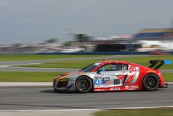 #45 Flying Lizard Motorsports, Audi R8 LMS: Markus Winkelhock, Robert Thorne, Satoshi Hoshino, Tomon