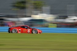 #62 Risi Competizione Ferrari F458: Pierre Kaffer, Davide Rigon, Giancarlo Fisichella, Olivier Beret