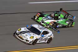 #22 Alex Job Racing Porsche 911 GT America: Cooper MacNeil, Leh Keen, Andrew Davis, Shane van Gisber