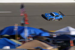 #007 TRG-AMR Aston Martin V12 Vantage: Brandon Davis, Christoffer Nygaard, Christina Nielsen, James Davison