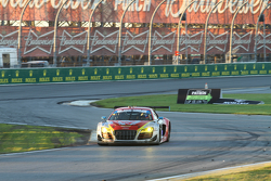 #45 Flying Lizard Motorsports Audi R8 LMS: Markus Winkelhock, Robert Thorne, Satoshi Hoshino, Tomonobu Fujii