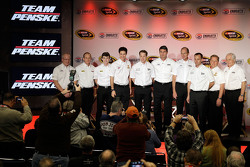 Ryan Blaney, Joey Logano, Brad Keselowski, Tim Cindric, Paul Wolfe, Roger Penske, Team Penske