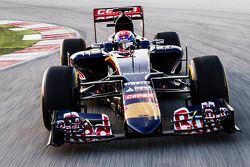 Max Verstappen drives the Toro Rosso STR10