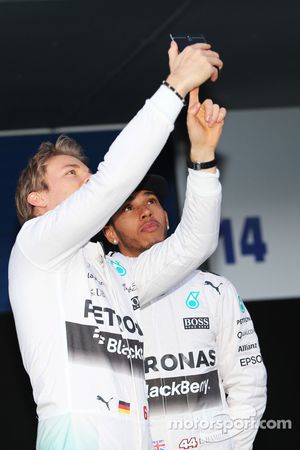 (L to R): Nico Rosberg, Mercedes AMG F1 with team mate Lewis Hamilton, Mercedes AMG F1