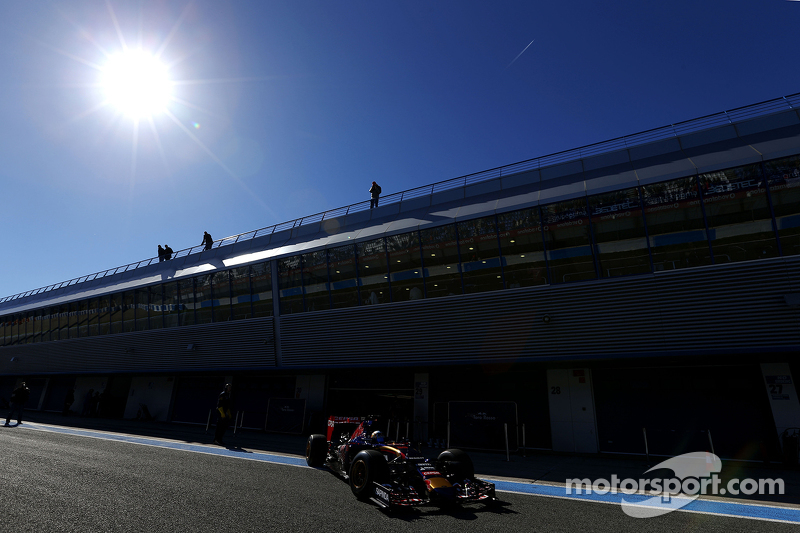 Carlos Sainz Jr., Scuderia Toro Rosso