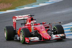 Kimi Raikkonen, Ferrari SF15-T running sensor equipment
