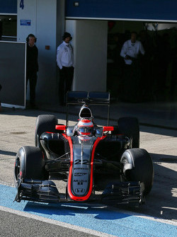 Jenson Button, McLaren MP4-30 leaves the pits