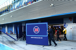 Daniil Kvyat, Red Bull Racing RB11 covered by screens in the pits