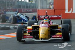 Sébastien Bourdais devant Alex Tagliani