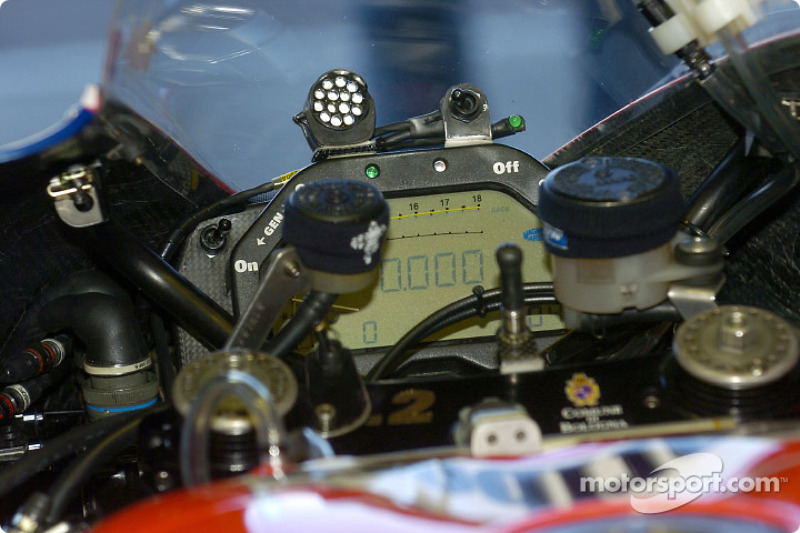 Dashboard: Ducati Desmosedici GP4