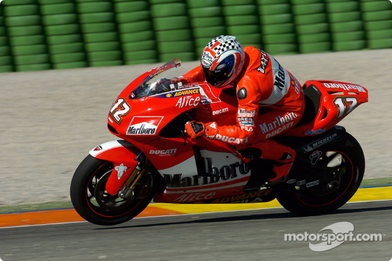 2004 (Desmosedici GP4)