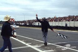 #1 Rothmans Porsche Porsche 962C: Hans-Joachim Stuck, Derek Bell, Al Holbert