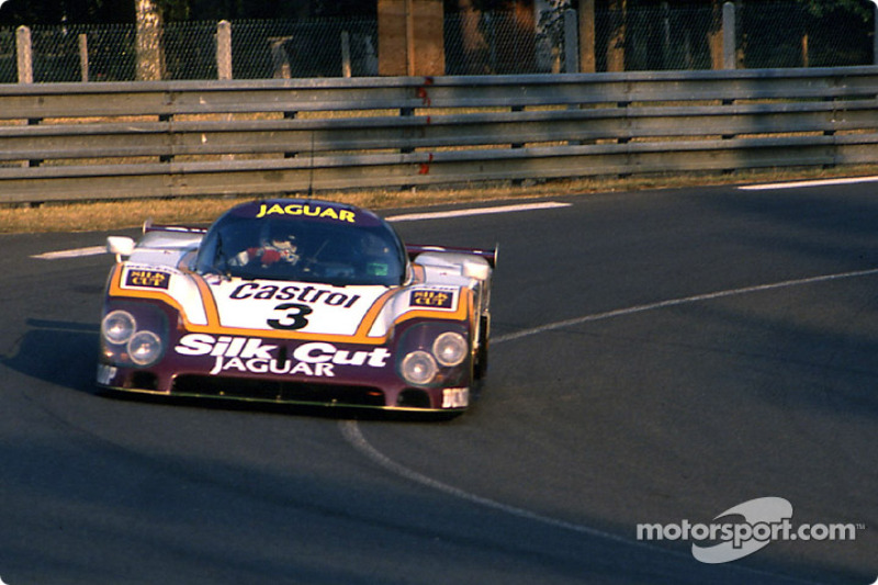 Silk Cut Jaguar Jaguar XJR-9 LM, 1989 год: Дэви Джонс, Дерек Дэли, Джефф Клайн
