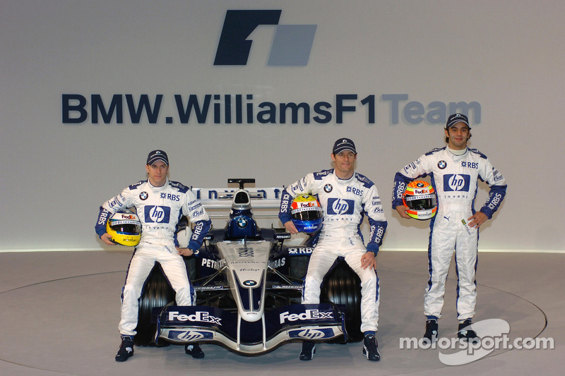Nick Heidfeld, Mark Webber and Antonio Pizzonia with the new Williams BMW FW27