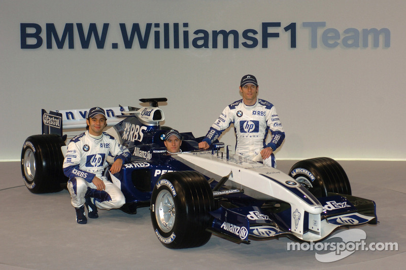 Antonio Pizzonia, Nick Heidfeld and Mark Webber with the new Williams BMW FW27