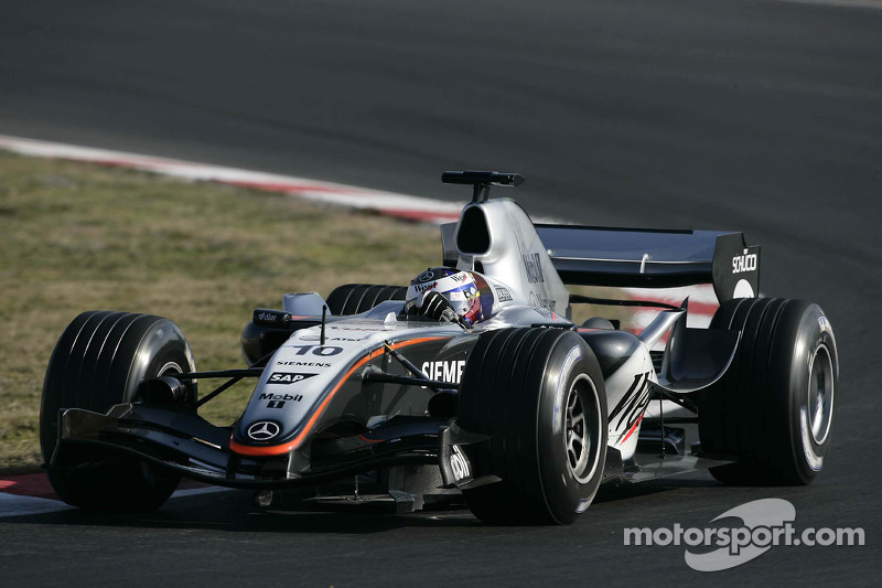 Juan Pablo Montoya test ediyoryeni McLaren Mercedes MP4-20
