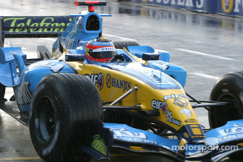 Renalt R25 (2005)