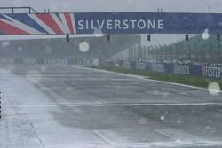 Schnee in Silverstone