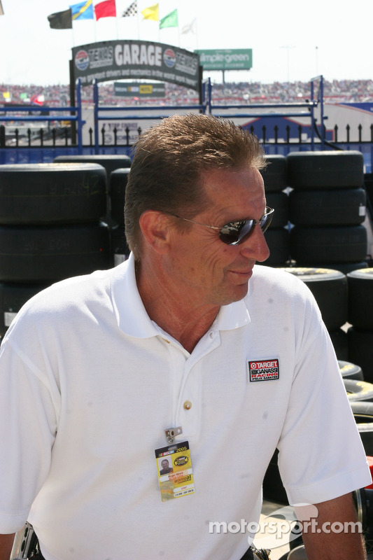 Roger Mears