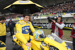 Alex Barros no grid de largada