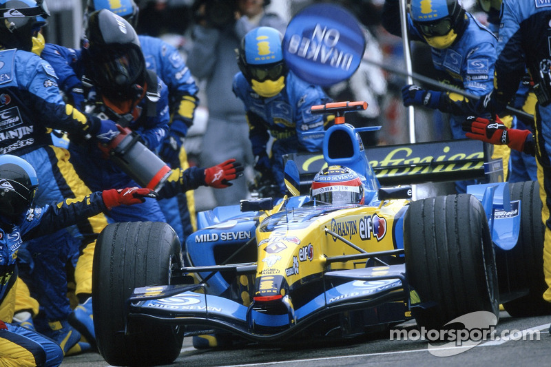 Pitstop for Fernando Alonso