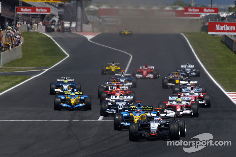 Start: Kimi Raikkonen ve field