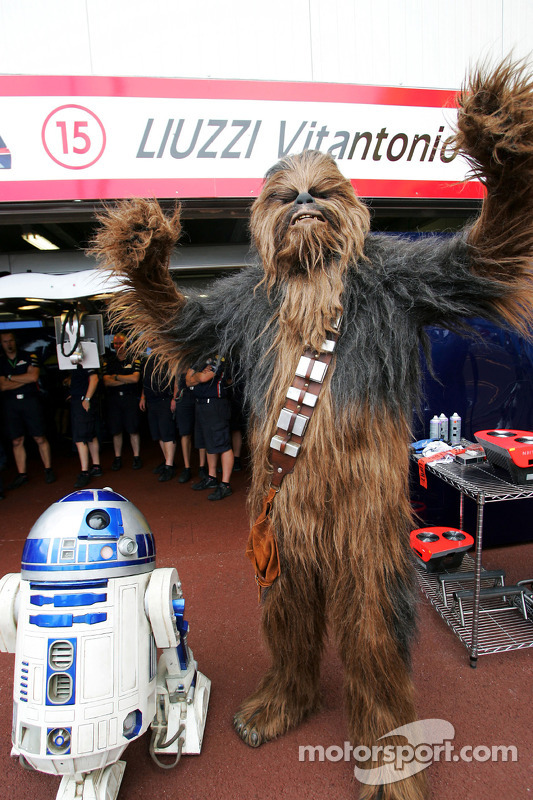 R2-D2 and Chewbacca