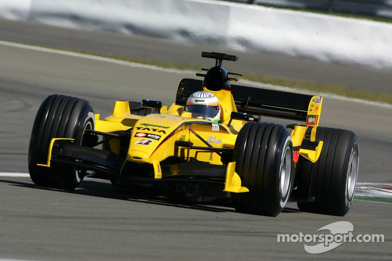 Narain Karthikeyan: 56 Grand Prix'nin 1'inden puanla ayrıldı