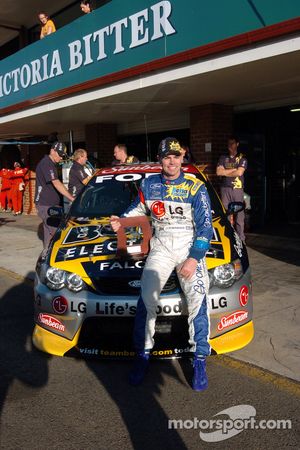 Craig Lowndes grabbed his third pole position for the season