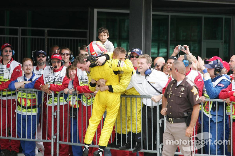 Podium: Tiago Monteiro