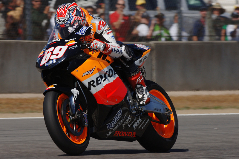 2005: Repsol Honda, 3º no campeonato (206 pts), 1 vitória, 6 pódios, 17 corridas