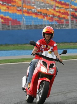 Michael Schumacher pisti geziyor
