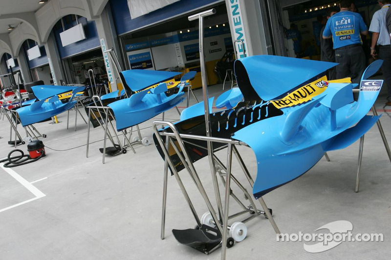 Renault F1 motor kapakları