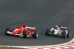 Michael Schumacher ve Jenson Button