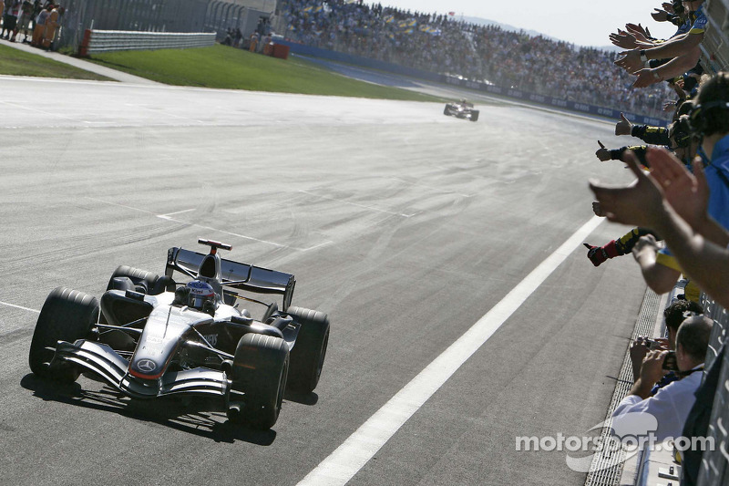 2005: Гран При Турции, McLaren MP4-20. Стартовал с поул-позиции
