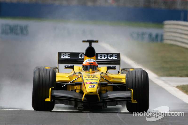 Narain Karthikeyan