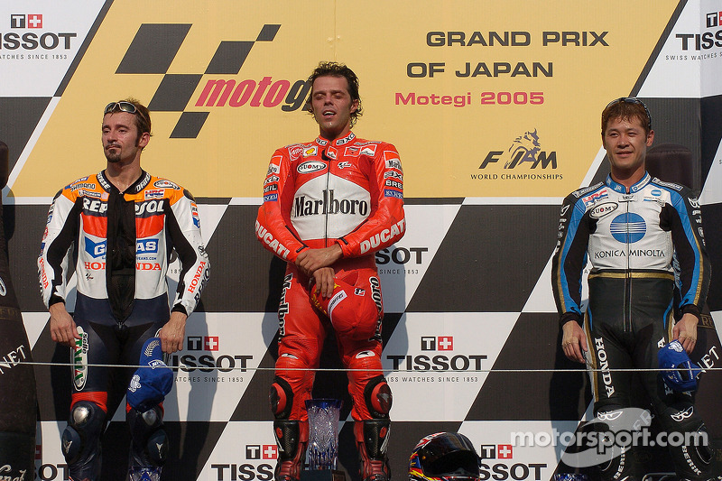 2005: 1. Loris Capirossi, 2. Max Biaggi, 3. Makoto Tamada